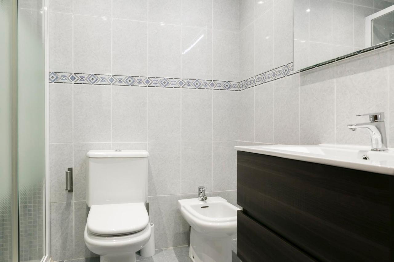 Apartamento Málaga Velázquez Esterno foto